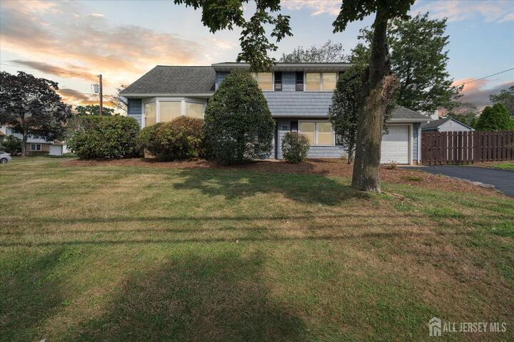 52 Greenbrook Road  Middlesex NJ 08846 photo