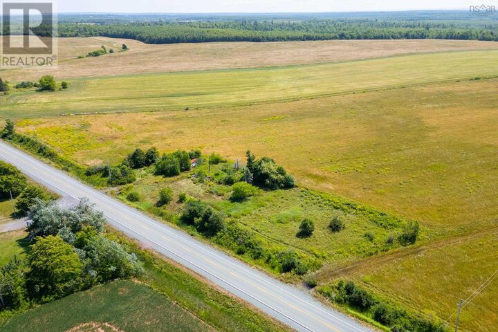 Photo de la propriété:  6226 Highway 6  NS B4H 3Y2 