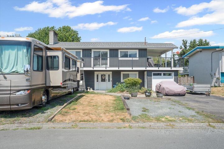 Property Photo:  45267 Stirling Avenue  BC V2R 2M7 