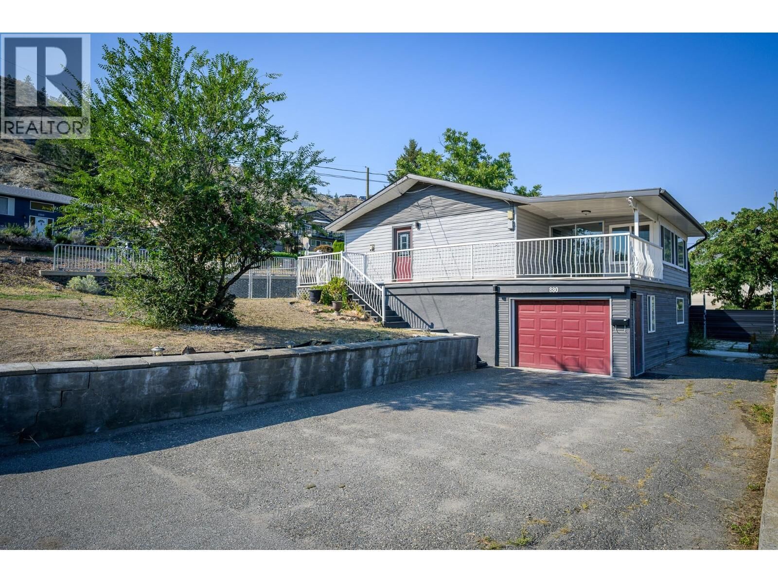 Property Photo: 880 Woodhaven Drive BC V2B 6E5