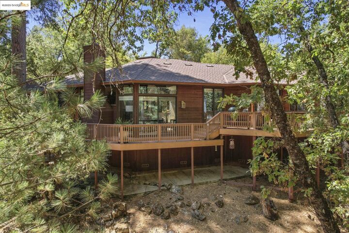 Property Photo: 22025 Lyons Bald Mt Rd CA 95370