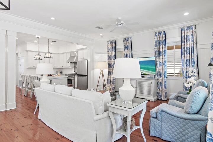 Property Photo: 164 Pond Cypress Way FL 32459