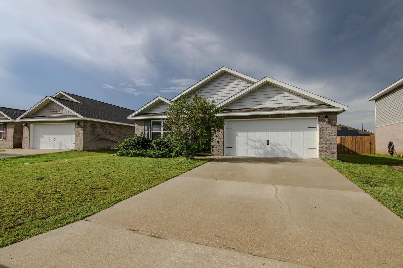 Property Photo:  808 Moorhen Way  FL 32539 