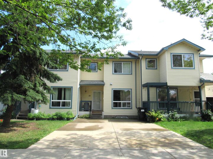 10909 106 Street NW 28  Edmonton AB T5H 4M7 photo