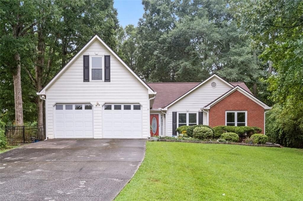 Property Photo:  1900 McConnell Road  GA 30017 