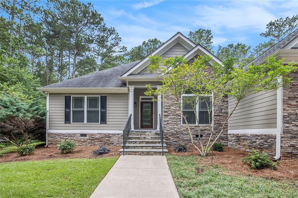 Property Photo: 8148 Lakeview Parkway GA 30180