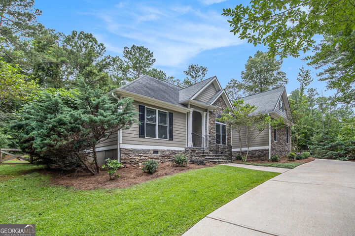 Property Photo: 8148 Lakeview Parkway GA 30180