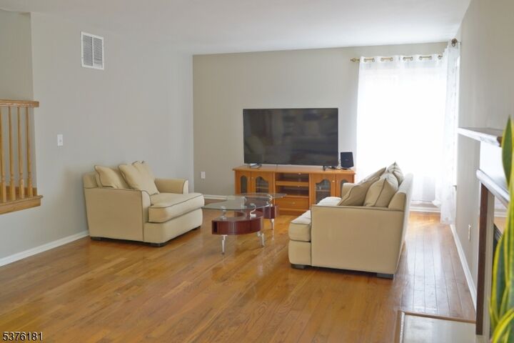 Property Photo: 1411 Sherwood Rd NJ 07036