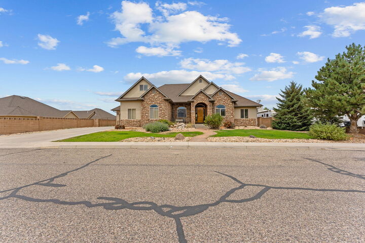Property Photo: 2846 W 350 S UT 84720