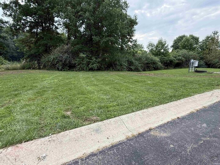Property Photo: 20 Lane 270 A Hamilton Lake 189 &Amp 190 IN 46742