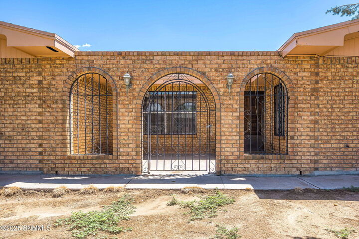 Property Photo:  991 Hill Street  NM 88021 