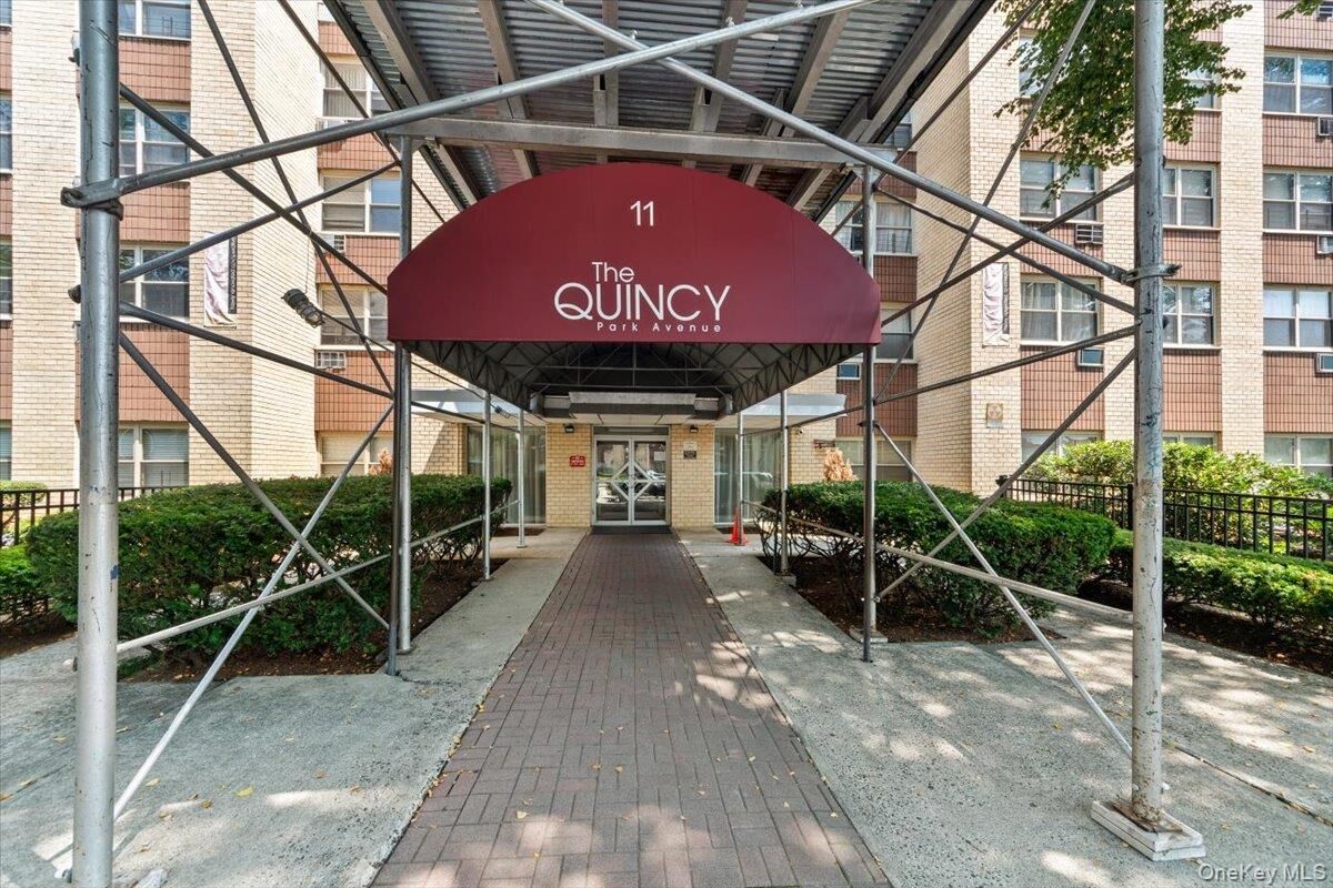 Property Photo: 11 Park Avenue 3X NY 10550