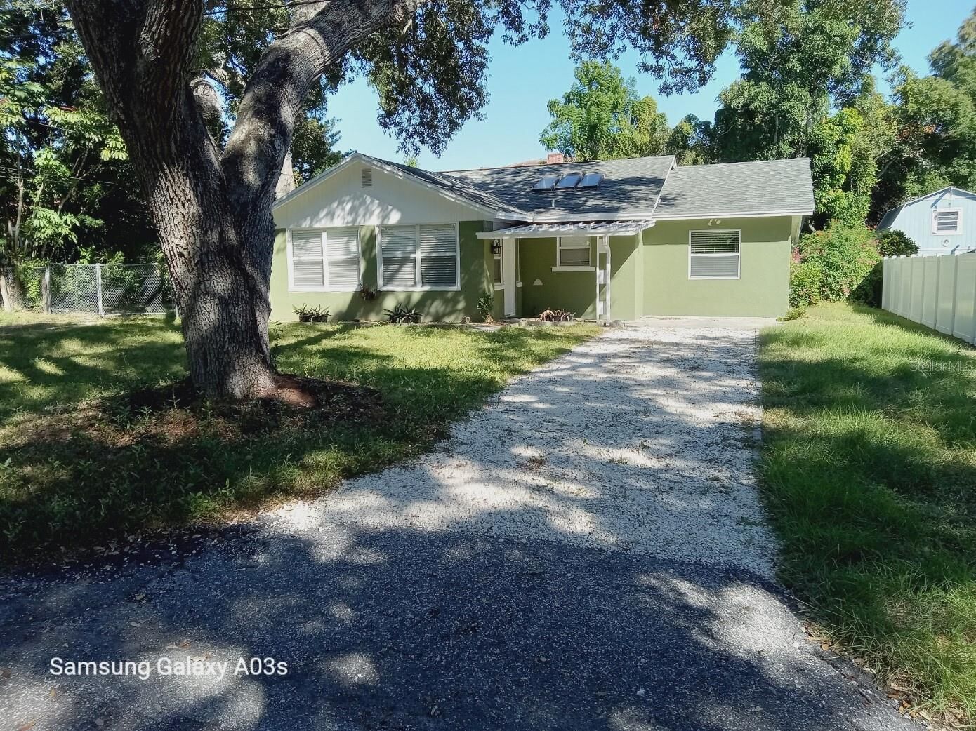 Property Photo:  4939 Woodland Drive  FL 33708