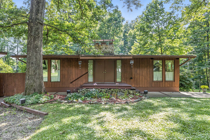 Property Photo: 16632 Oak Road IN 46074