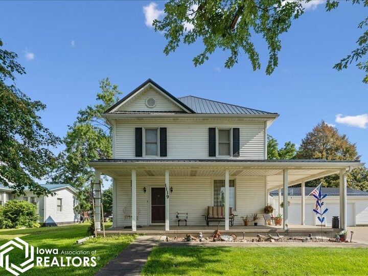 1119 Main Street  Mediapolis IA 52637 photo