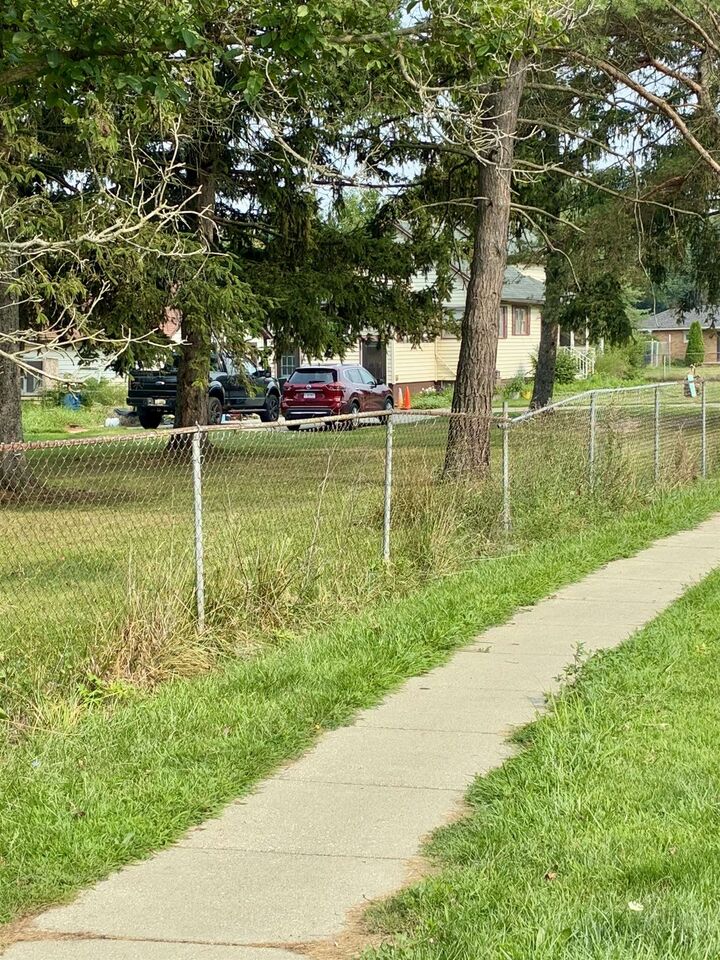 Property Photo: 1510 S Chipman Street MI 48867