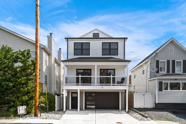 72 4th Street  Highlands NJ 07732 photo