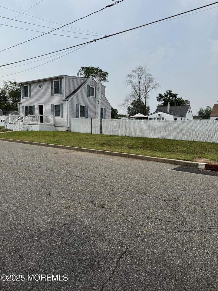 Property Photo:  291 Park Avenue  NJ 08857 