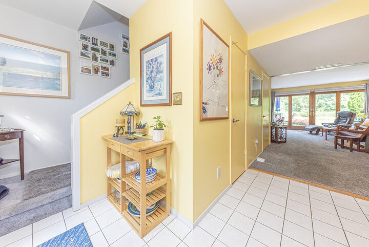 Property Photo:  765 Peninsula Court  MI 48105 