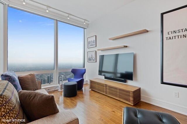 Property Photo:  401 N Wabash Avenue 74G  IL 60611 