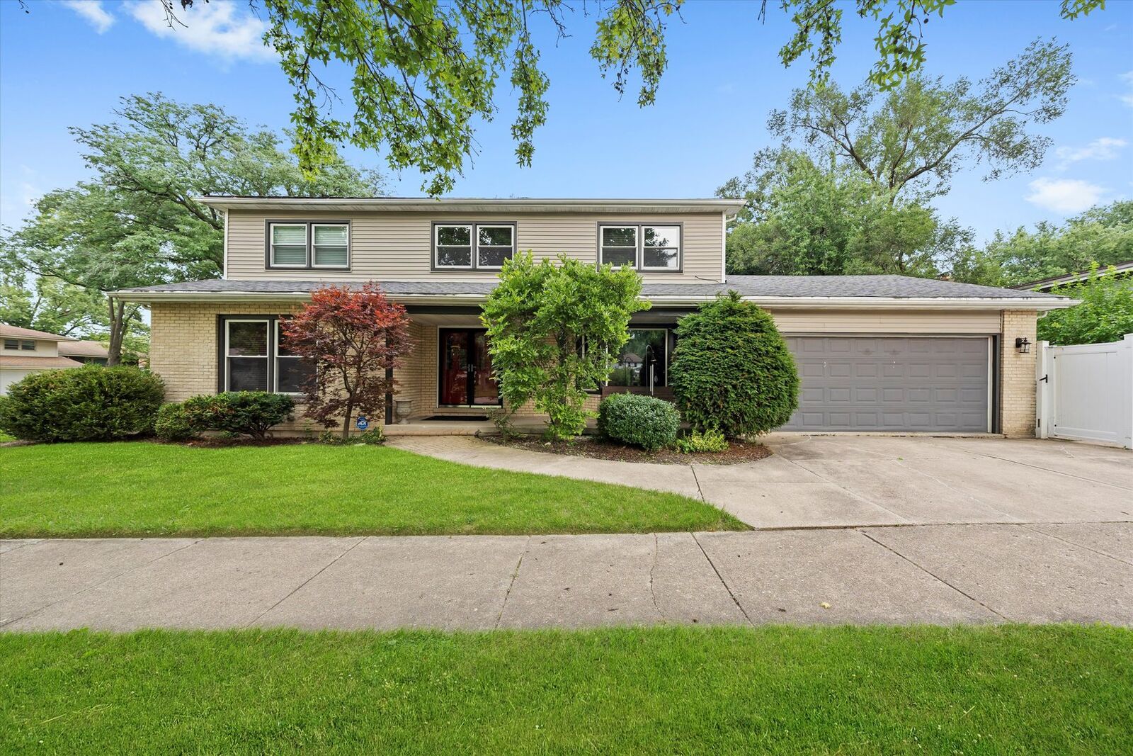 Property Photo:  1037 Central Park Avenue  IL 60422 