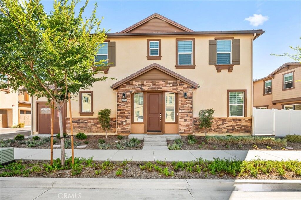 Property Photo: 40364 Birchfield Drive CA 92591