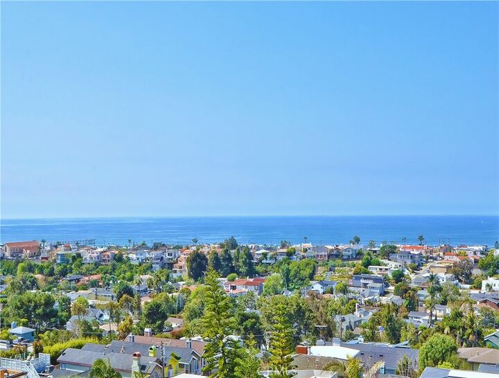 Property Photo:  736 Gould Avenue 26  CA 90254 