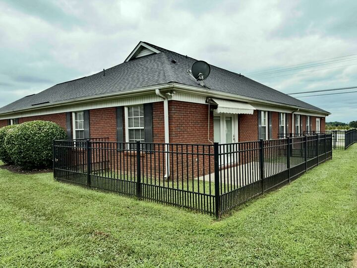 Property Photo: 103 Horseshoe Ct TN 37160