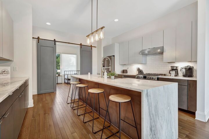 1432 12th Ave S  Nashville TN 37203 photo