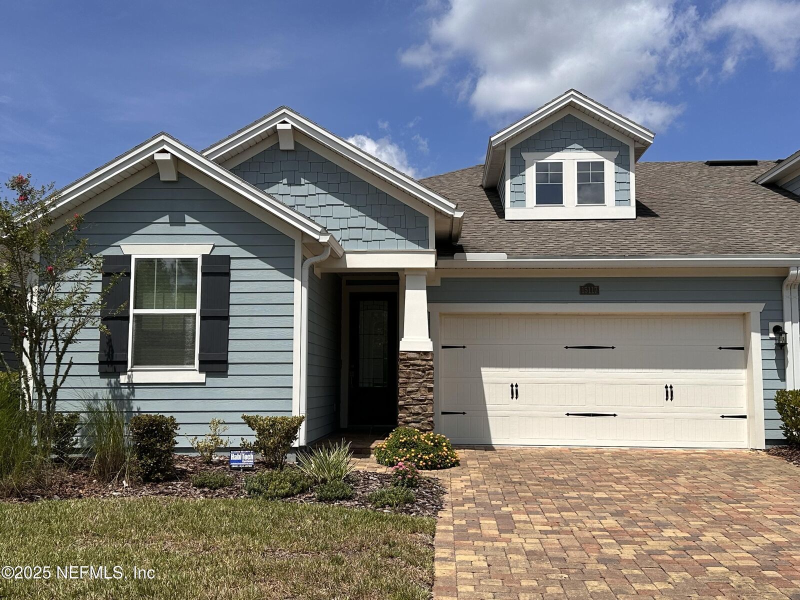 Property Photo: 15117 Venosa Circle FL 32258