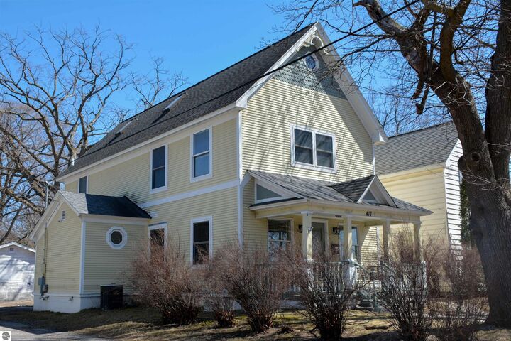 Property Photo:  417 Barlow Street 803 E Eighth St  MI 49686 