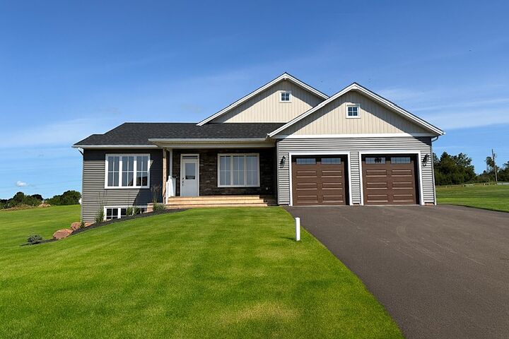 54 Applecross Avenue  Miltonvale Park PE C1E 3T8 photo