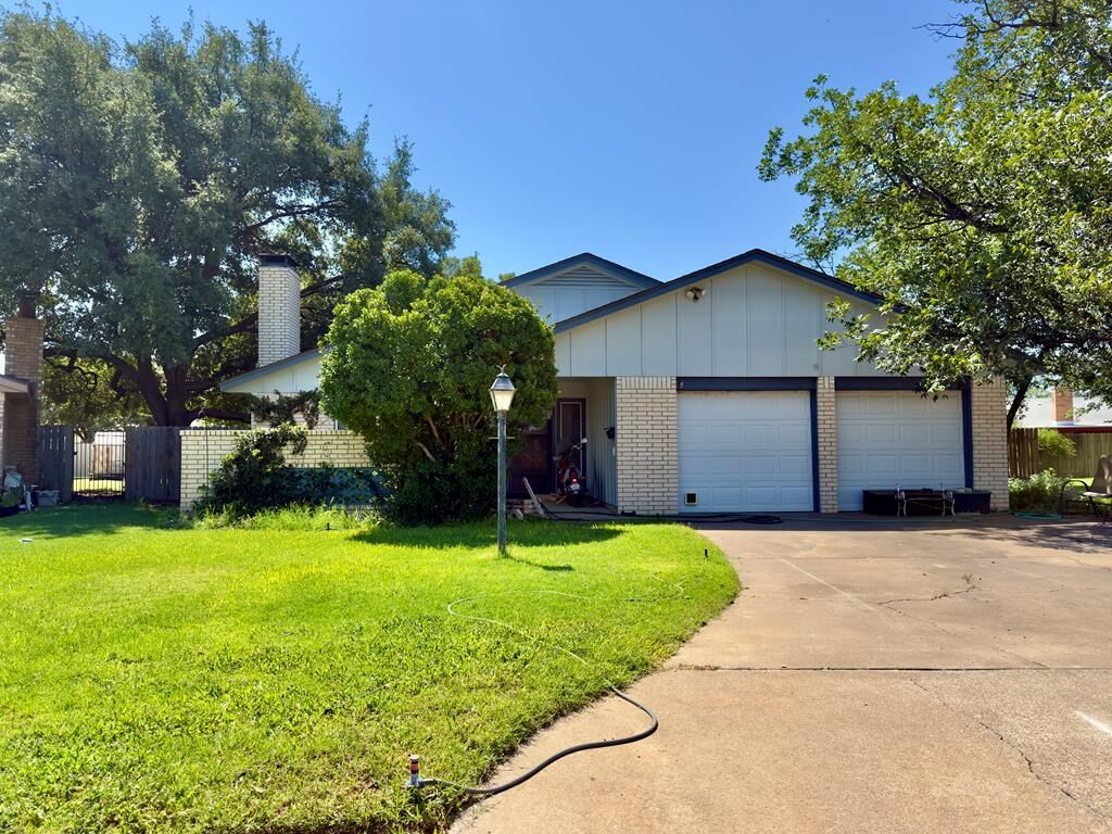 Property Photo: 3609 W Kansas Ave TX 79703