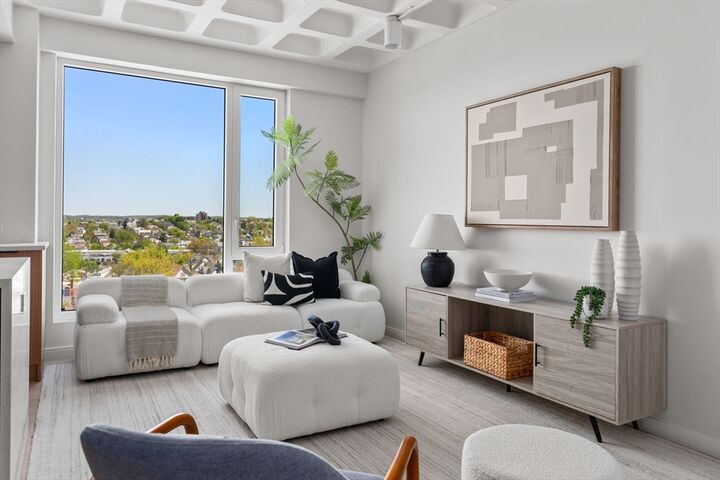 Property Photo:  125 Lowell Street 302  MA 02143 