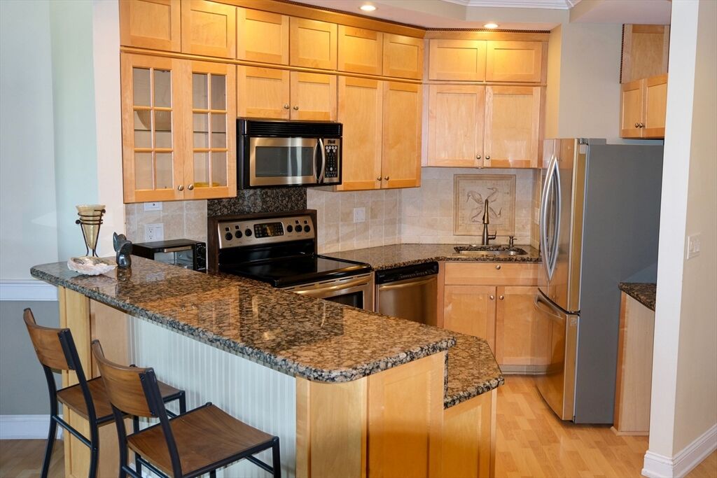 Property Photo:  100 Marina Dr 511  MA 02171 