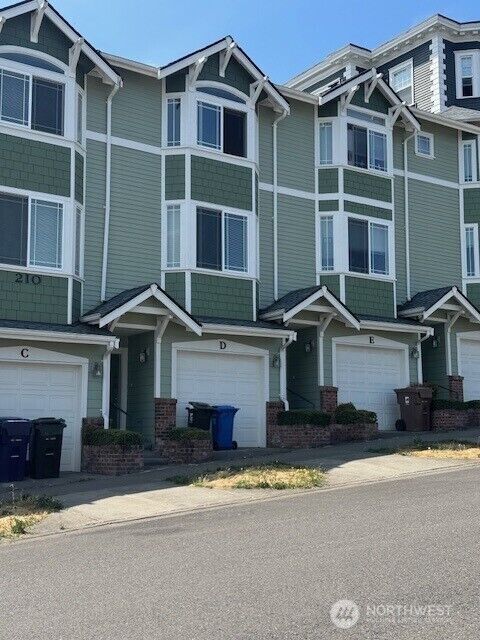 Property Photo: 210 N G Street D WA 98403