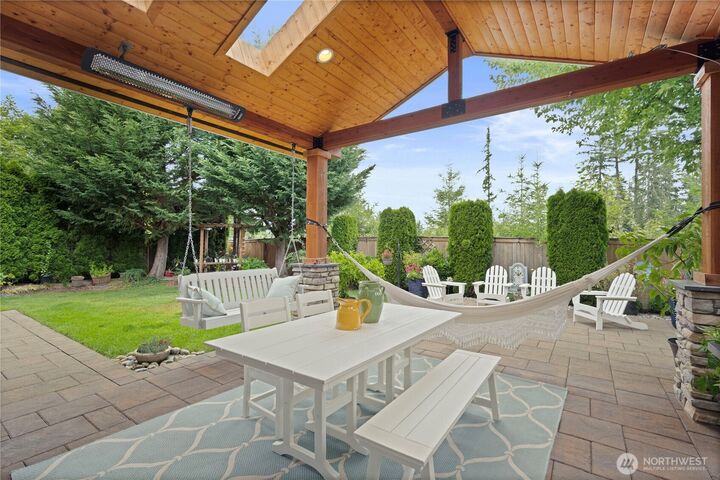 Property Photo: 11008 243rd Avenue NE WA 98053