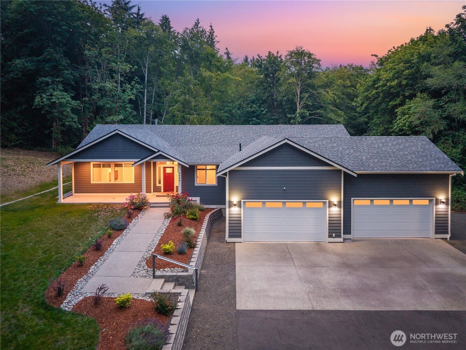Property Photo:  4464  Eastway Drive SE  WA 98366 