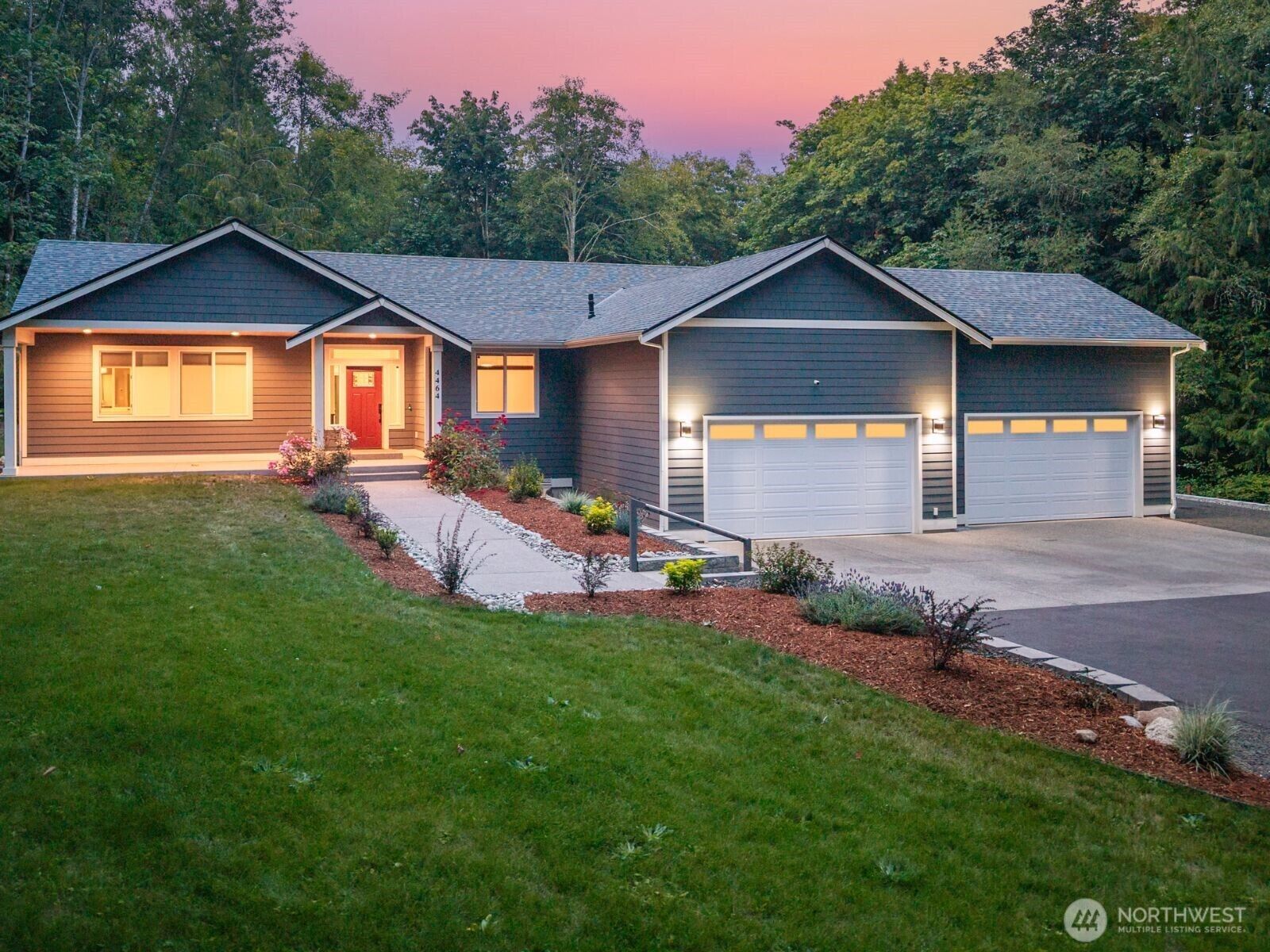 Property Photo:  4464  Eastway Drive SE  WA 98366 