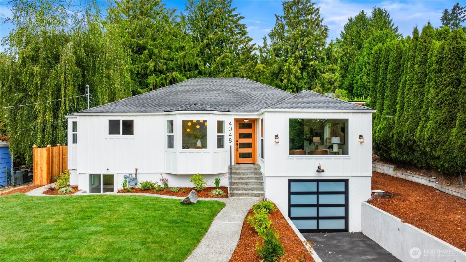 Property Photo: 4048 NE 109th Street WA 98125