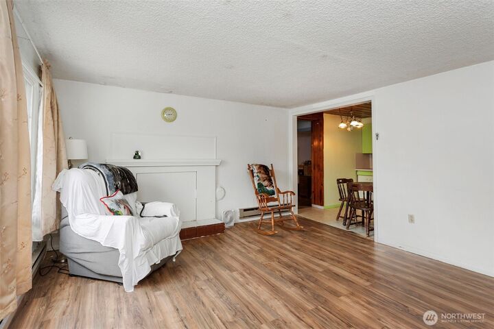 Property Photo:  13230  Beverly Park Road  WA 98275 