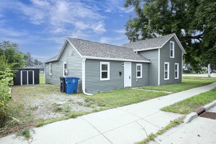 Property Photo:  518 Dakota Street  WI 54902 