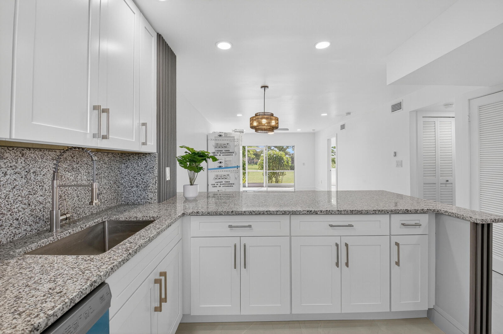 Property Photo: 9880 Marina Boulevard 1509 FL 33428