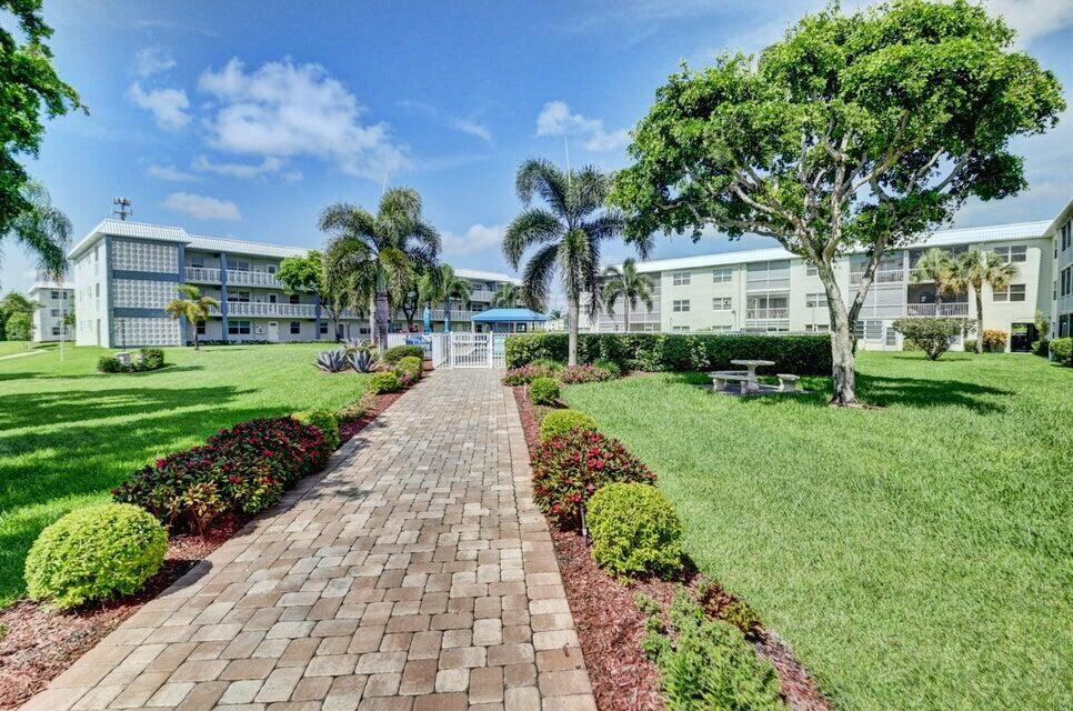 Property Photo:  9880 Marina Boulevard 1509  FL 33428 
