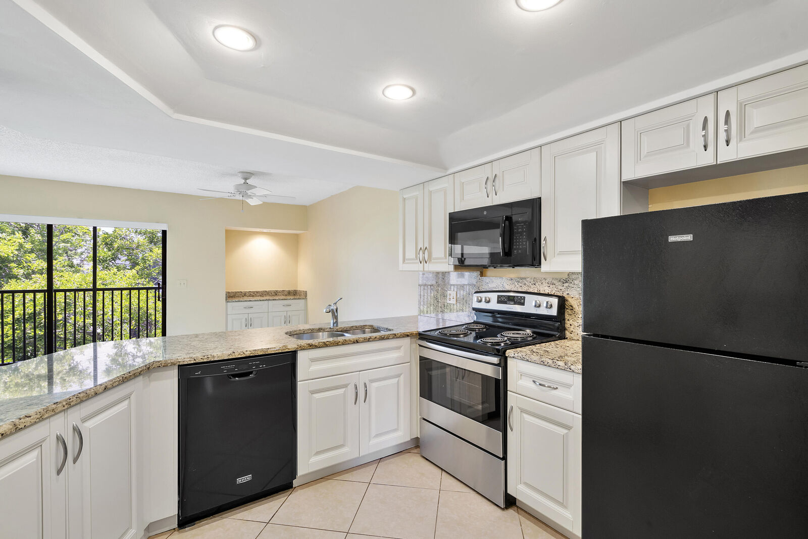 Property Photo: 1605 S US Highway 1 B404 FL 33477