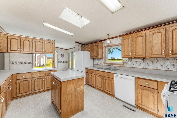 Property Photo: 27738 469th St SD 57039