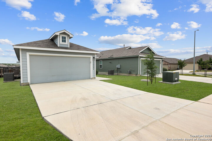 Property Photo: 13907 Silos Meadows TX 78252