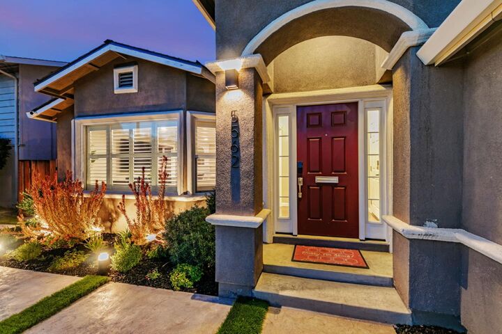 Property Photo:  5562 Starcrest Drive  CA 95123 