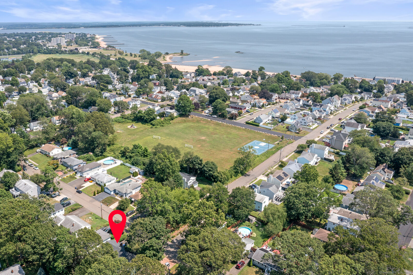 Property Photo:  70 Roosevelt Avenue  CT 06516 