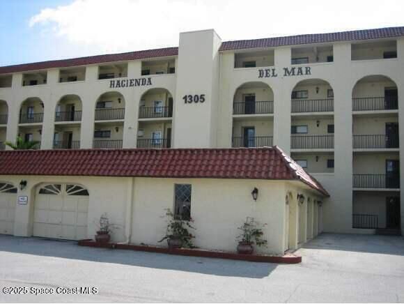 Property Photo:  1305 S Atlantic Avenue  FL 32931 